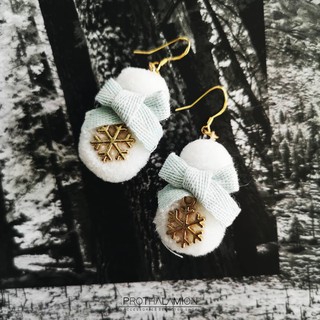 Christmas White Snowman Cute Earrings : ต่างหู ตุ้มหู เกาหลี สโนว์แมน สีขาว คริสมาส น่ารัก