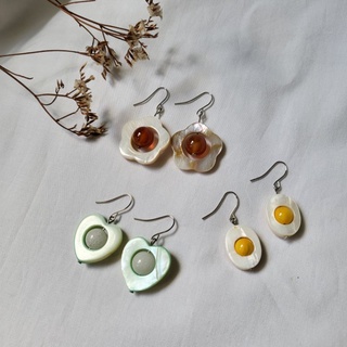 Shell stone earrings ต่างหูเปลือกหอย หิน รูปหัวใจ ดอกไม้ วงรี