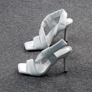 Womens high heels  หญิงกริชหัวตารางส้นสูง รองเท้าแตะรองเท้า