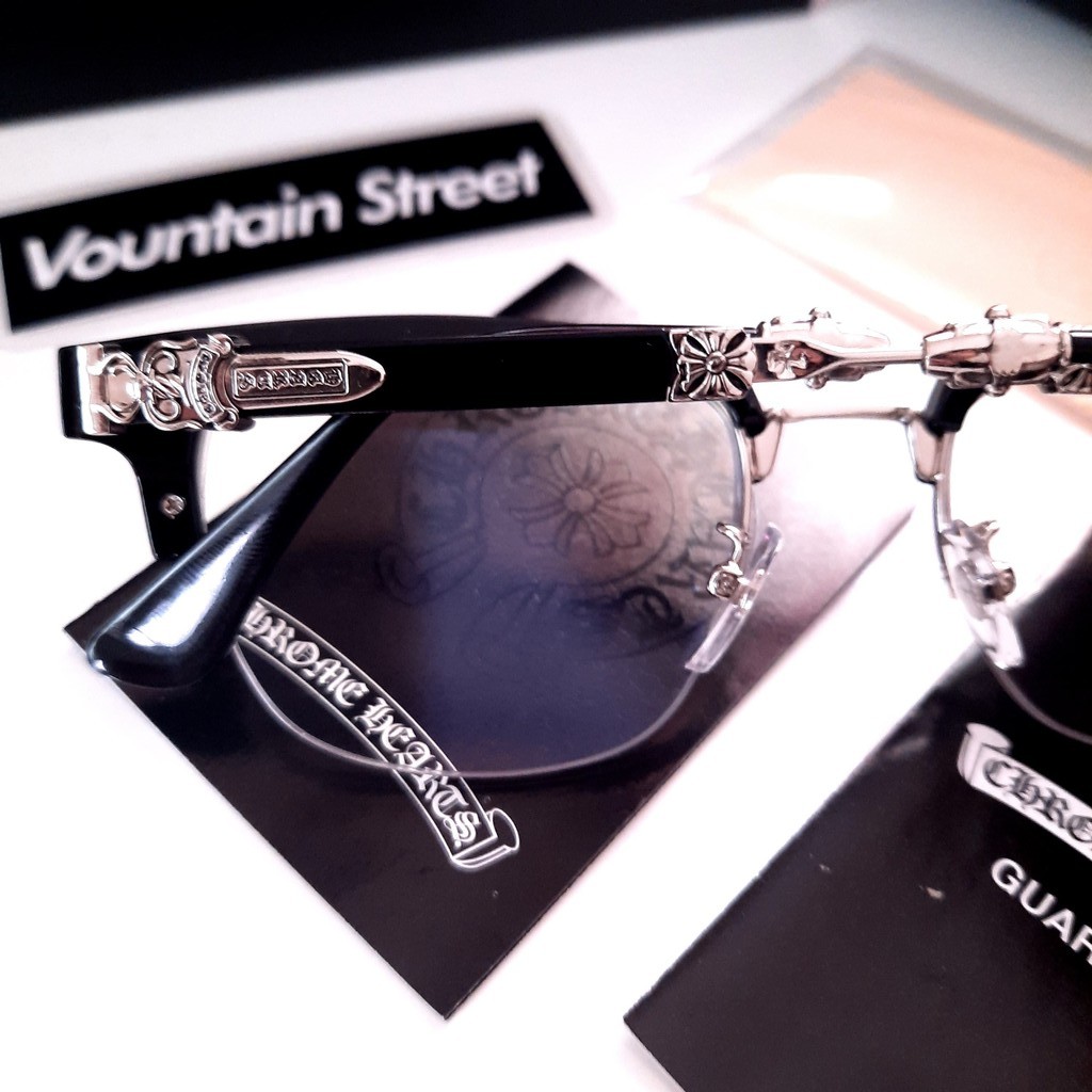 กรอบแว่นสายตา Chrome Hearts รุ่น EVAGILIST แว่นทรงวินเทจ แว่นโครมฮาร์ท มีบริการเก็บเงินปลายทาง