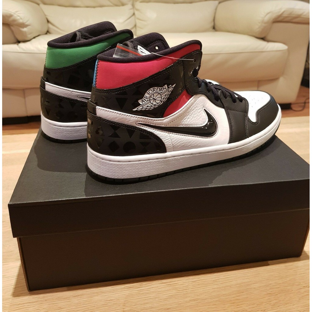 Gran universo pegamento Aplaudir พร้อมส่ง️2020 Nike Air Jordan 1 Mid SE Q54 Quai 54  สีแดงสีเขียวสีน้ำเงินสีเหลืองรองเท้าบาสเก็ตบอล CJ9219-001 | Shopee Thailand