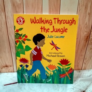 หนังสือปกอ่อน Walkking Theough The Jungle มือสอง