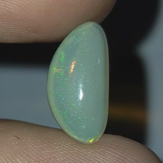 พลอย โอปอล ออสเตรเลีย ธรรมชาติ แท้ ( Natural Solid  Opal Australia ) หนัก 2.67 กะรัต