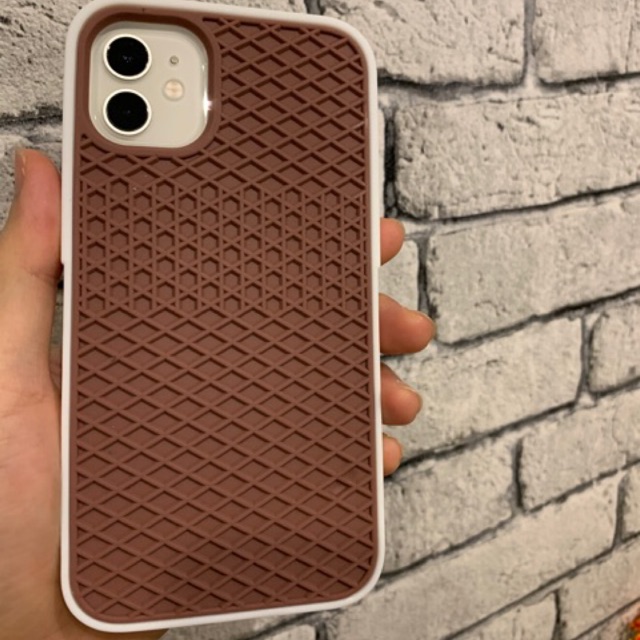 iPhone 11 สินค้าพร้อมส่ง Vans iPhone case Shopee Thailand
