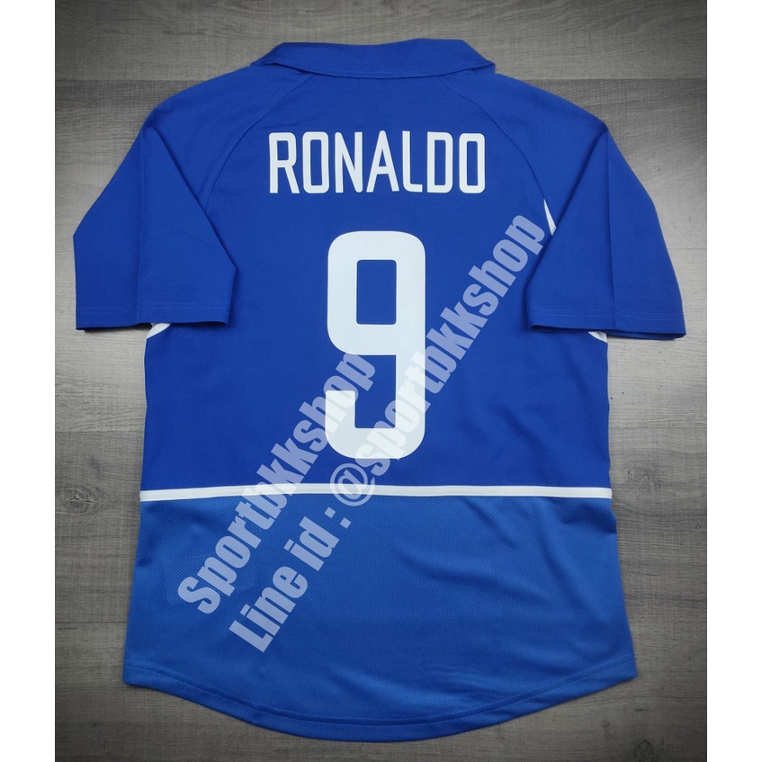 [Retro] - เสื้อฟุตบอล ย้อนยุค คลาสสิค Vintage Brazil Away บราซิล เยือน ชุดแชมป์บอลโลกปี 2002 พร้อมเบอร์ชื่อ 9 RONALDO