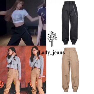 Lady_jeans #908( ใส่โค้ด LADYJ8 ลดทันที 15% )กางเกงลิซ่า black pink ผ้าคอลตอนฟรีโซ่ ผู้หญิง สีครีม สีดำ สีเขียว  ฟรีไซส์