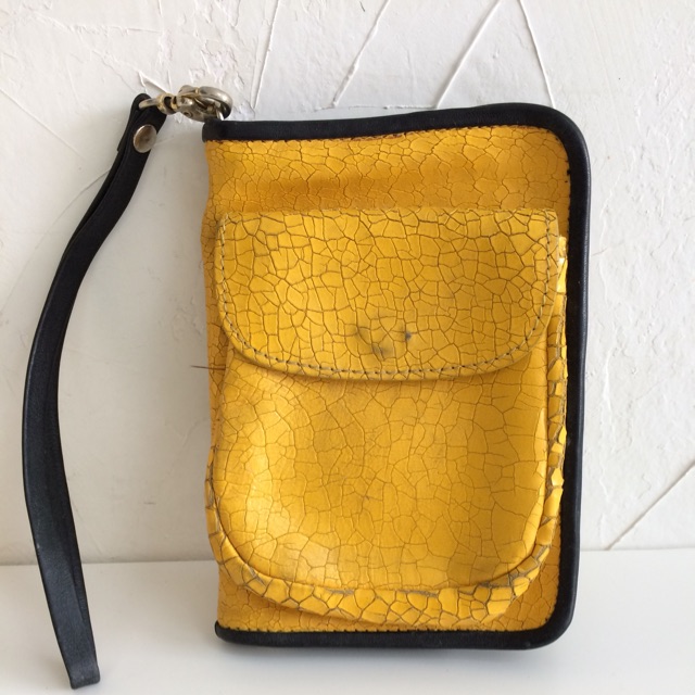 กระเป๋าคลัช flynow หนังแท้