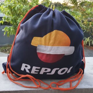 ถุงผ้าใส่หมวกกันน็อคลายrepsol สีน้ำเงินเข้ม