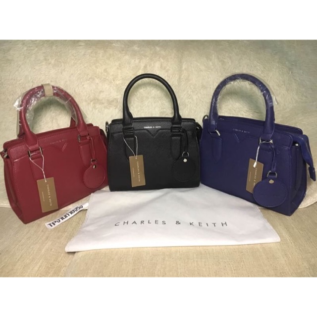 Charles&keith
