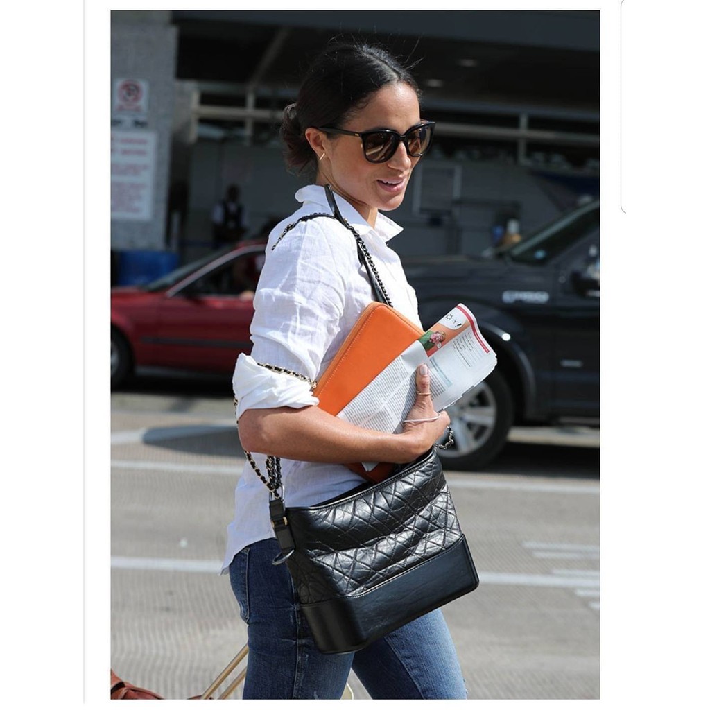 กระเป๋า ทรง Chanel Gabrielle Bag ( Size 30 CM. / 11.5 inch ) กระเป๋าสะพาย กระเป๋าสะพายข้าง กระเป๋าแฟชั่น เกรดพรีเมียม