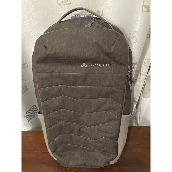 กระเป๋า Vaude PETair 22L