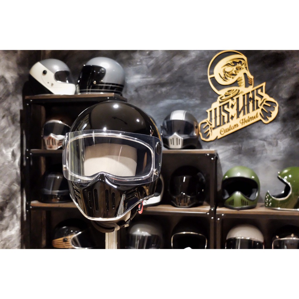 (Made to order) พระนคร หมวกกันน็อครุ่น CT3 HELMET สีดำ