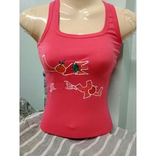 เสื้อกล้ามผู้หญิง.....