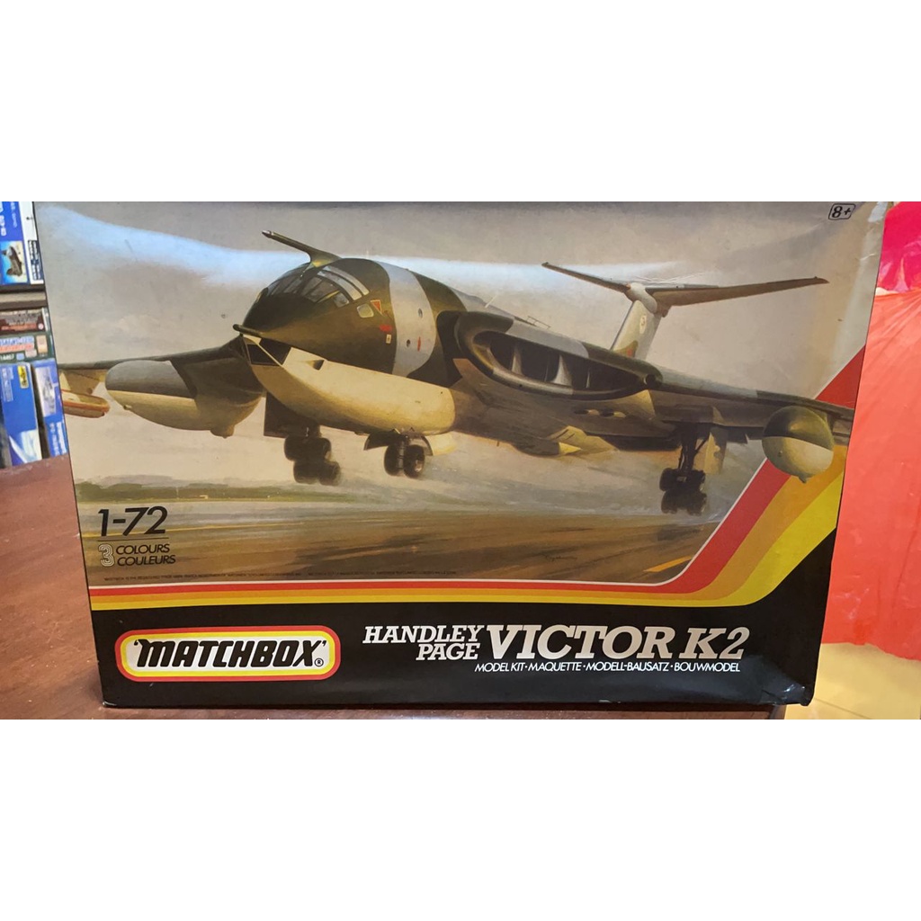 MATCHBOX PK-551 Handley Page Victor K2 1/72