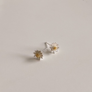 A.piece ต่างหูเงินแท้ [all silver 925] daisy earrings (119)