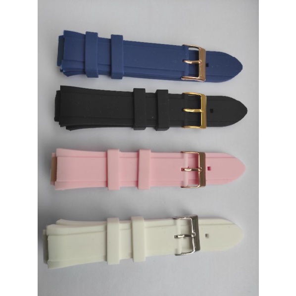 GUESS WATCH RUBBER STRAP