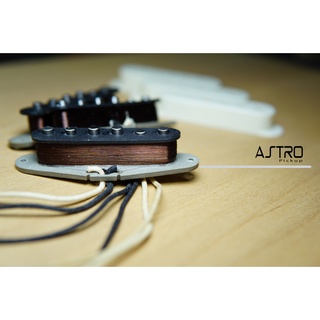 [ส่งฟรี]  Astro Pickup TwangMan II ปิ๊คอัพสำหรับอัพเกรดเสียงของกีต้าร์ Strat ให้ละมุนหูมากยิ่งขึ้น