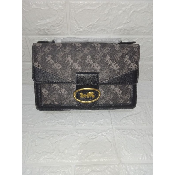 กระเป๋า C**ch 001***