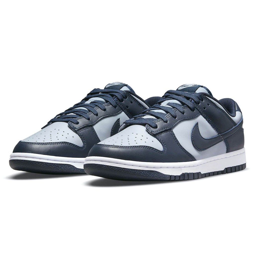 nike georgetown dunks low