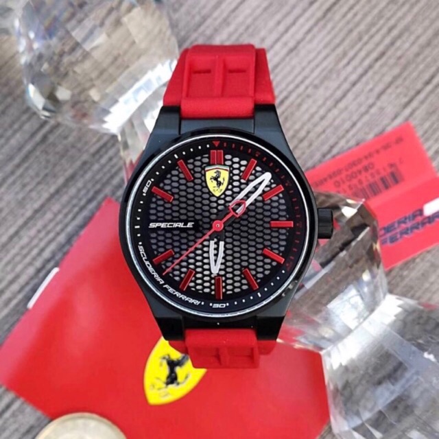 นาฬิกาข้อมือ Ferrari สีแดง ของแท้🇺🇸