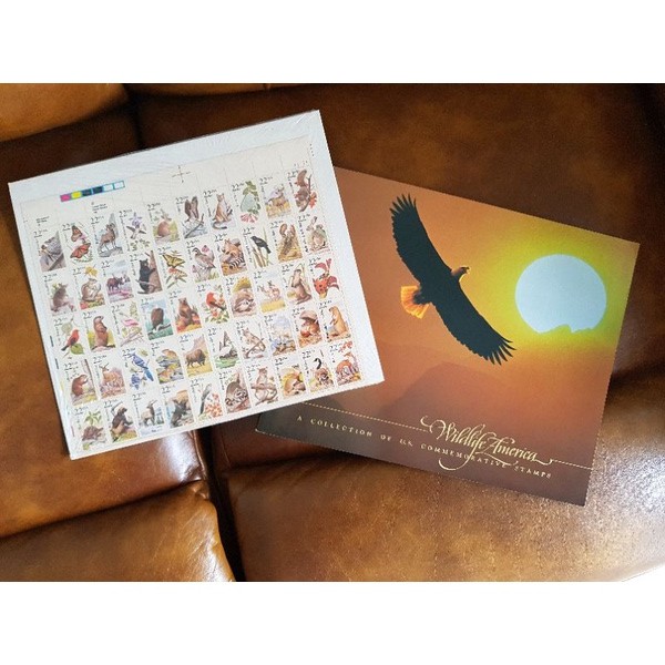 ของสะสม แสตมป์พร้อมหนังสือ Wildlife america , A collection of US> commemorative stamps