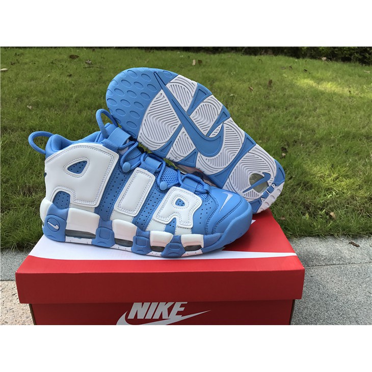 nike air more uptempo unc