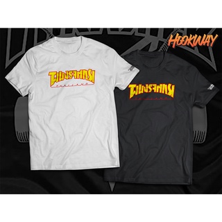 Hookway เสื้อยืดคอกลมแขนสั้นพิมพ์ลาย ผนงรจตกม Parody T-Shirt ผ้าคอตต้อน100%