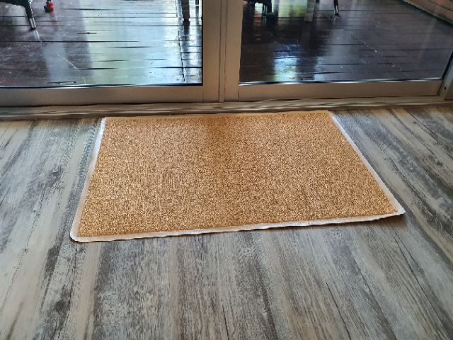 พรมปูพื้นขนาด 50x70c