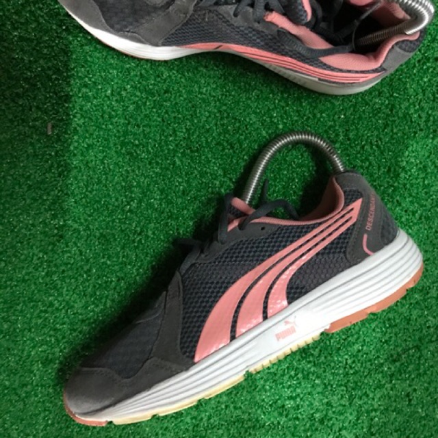 รองเท้า puma