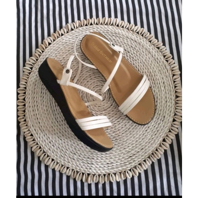 รองเท้าแตะผู้หญิง Triblee footwear
