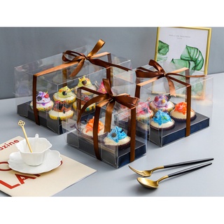 กล่องคัพเค้กpvc+ฐานรอง 2 ช่อง  ขนาด : 18 X 9 X 14 cm