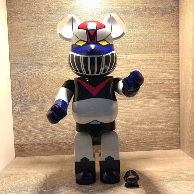 bearbrick mazinger size 400%