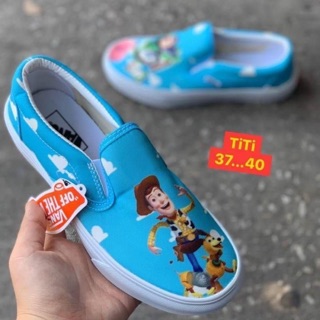 รองเท้าVans The Toys