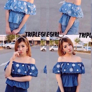 ✨เสื้อทรงจั๊มเปิดไหล่ แต่งระบาย