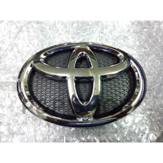 โลโก้กระจังหน้า TOYOTA YARIS 2005-2008 (โฉมแรก) แท้ห้าง