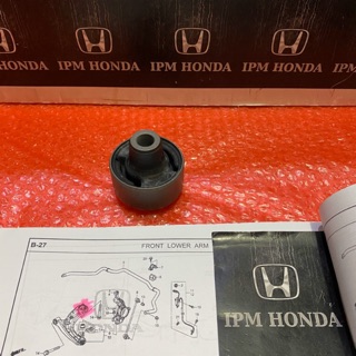 บูชชิ่งปีกด้านหน้าล่าง 51391 TG4 สําหรับ Honda Brio Mobilio BRV 2014 2015 2016 2017 2018 2019 2020