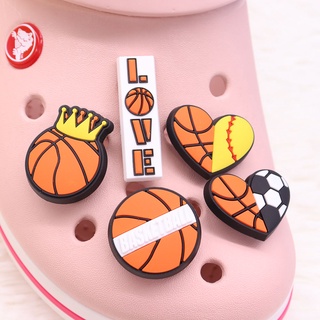 การ์ตูนบาสเก็ตบอล Jibbitz Nba Croc Jibbits Sport Kobe Jibitz Crocks สําหรับเด็ก อุปกรณ์เสริมรองเท้า จี้รองเท้า หมุดตกแต่ง