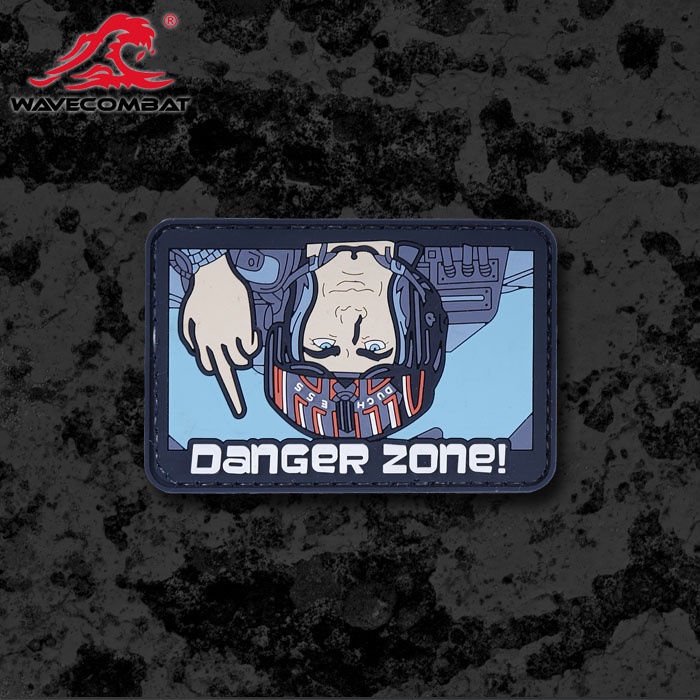 ปรับแต่ง MAVERLCK DANGER ZONE! PVC Top Gun 3D Velcro Patch /Badges/armband/Embblem ตกแต่งสําหรับแจ็ค