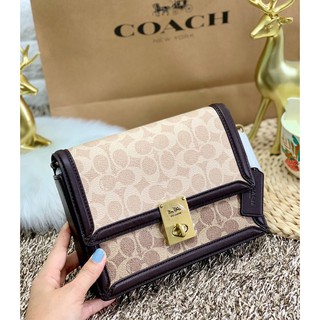 COACH HUTTON SHOULDER BAG//CROSSBODY BAG ((92308))