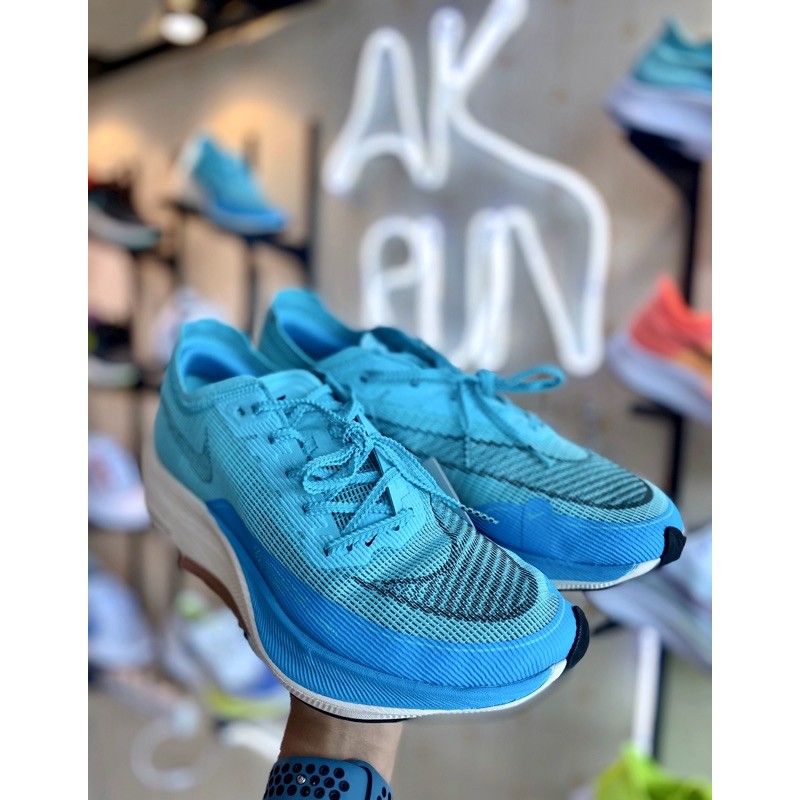 nike zoomx vaporfly next 2 ราคา