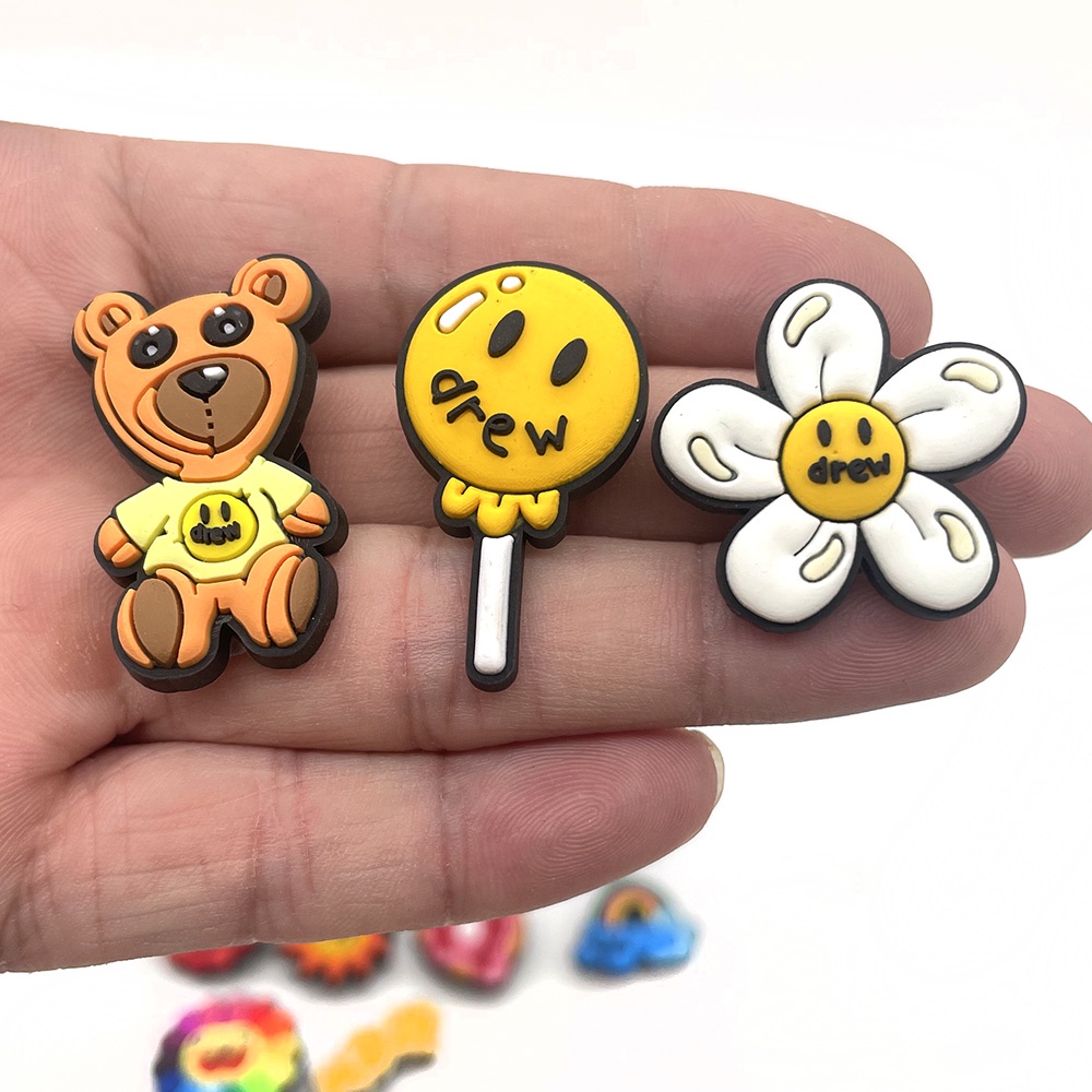 1 ชิ้น Jibbit รองเท้า Charms น่ารักการ์ตูน PVC รองเท้า Charms สําหรับรองเท้าแตะ Unisex Kawaii รองเท้าอุปกรณ์เสริม