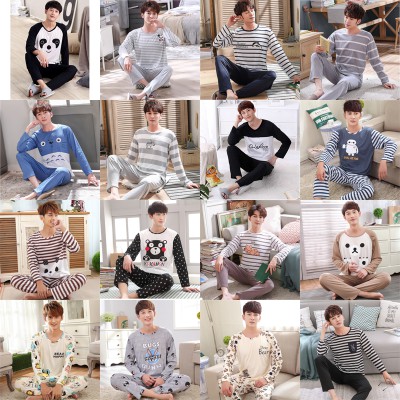 [ราคาถูกที่สุด]ชุดนอนผู้ชาย เสื้อยืดการ์ตูน + กางเกง 12 รูปแบบ M-3XL