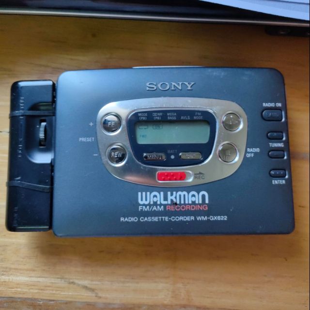 เครื่องเล่นเทปคาสเซ็ท Sony Walkman