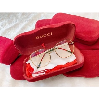 แว่นตา Gucci พร้อมกล่องเลนส์ใสกรองแสง