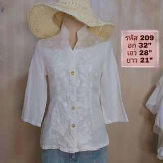 เสื้อผ้าฝ้ายงานปักดอกสีขาว ไซส์ S//รหัส 209