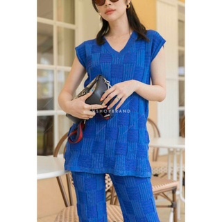 พร้อมส่ง💙 3 color 🤎Set เสื้อแขนกุดผ้าไหมพรมถักลาย +กางเกงเอวยืด 📗v 2280-1