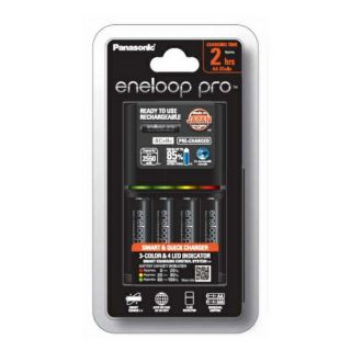 แท่นชาร์จ​ eneloop Pro Charger 2hr แท่นดำ + eneloop Pro AA 4 ก้อน รุ่นปัจจุบันเป็นแพคเกจ ที่ไว้จำหน่ายที่โซนยุโรป