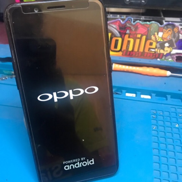 OPPO​ A83 สีทอง มือสองสภาพยังสวย