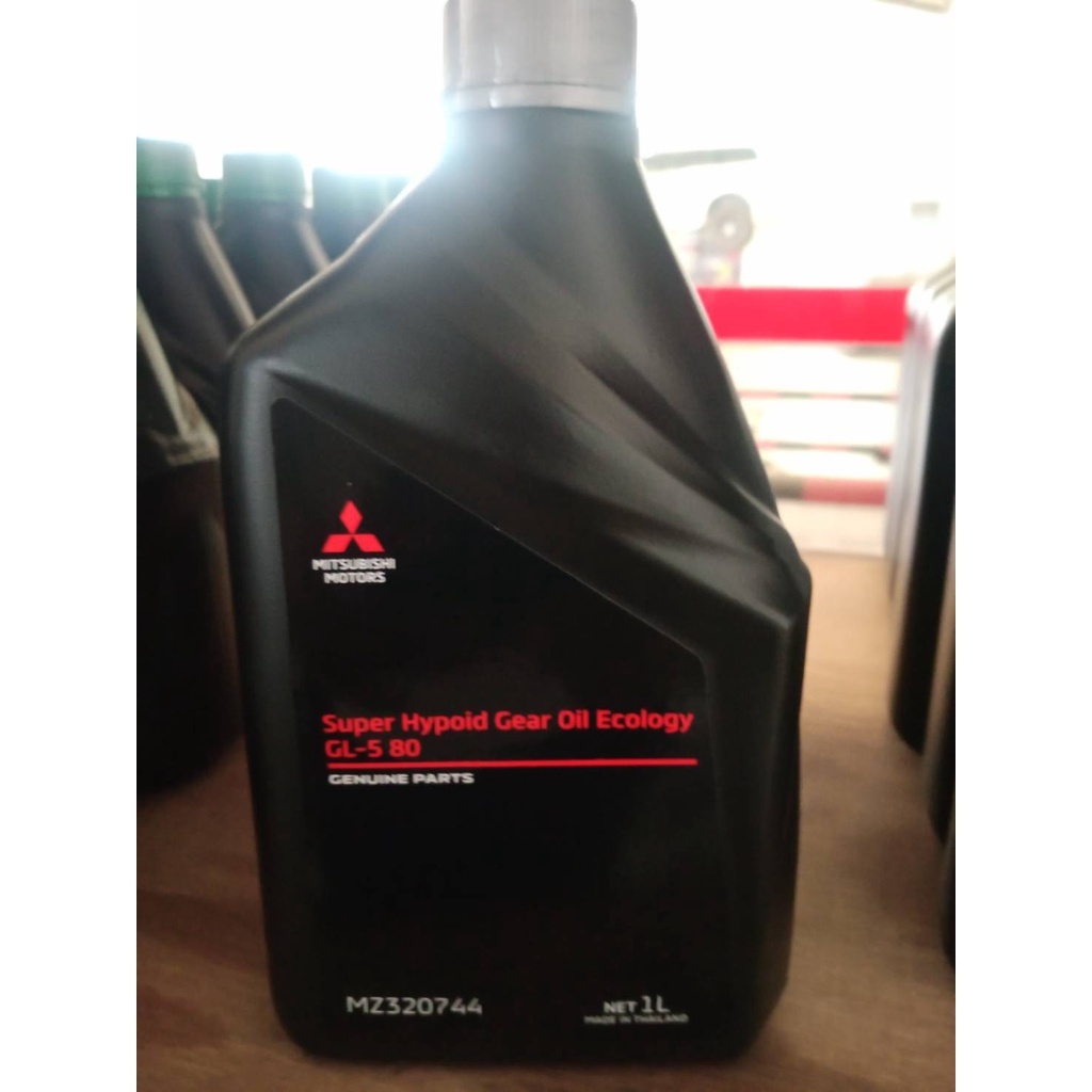 น้ำมันหล่อลื่นสำหรับเฟืองท้าย ขนาด  1 ลิตร  Mitsubishi มิตซู แท้ เบิกศูนย์ รหัส MZ320744