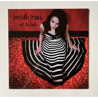 แผ่นเสียง Norah Jones  Album : Not Too Late [ Vinyl ]